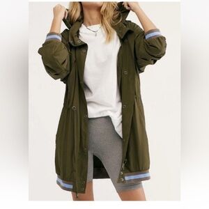 Free People Wind swept jacket size MEDIUM Wild sage green LIKE NU